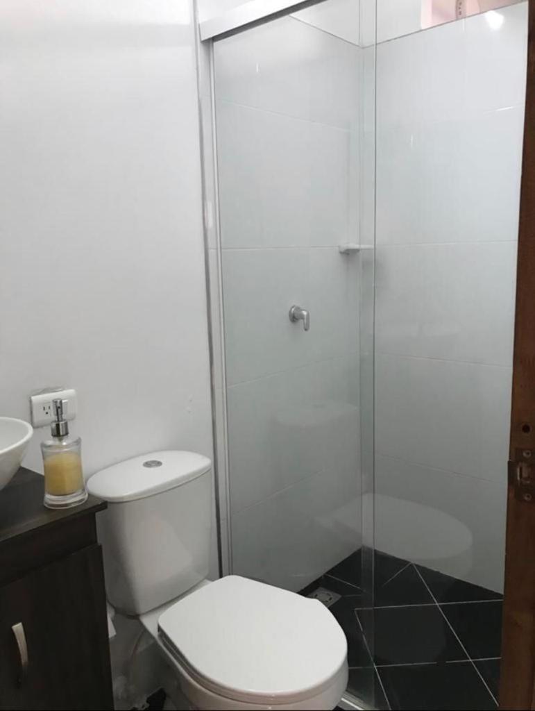 Vip Apartasuites Rosales Медельин Экстерьер фото